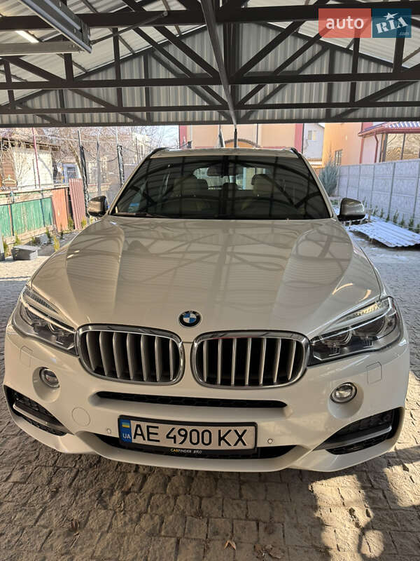 Внедорожник / Кроссовер BMW X5 M 2014 в Днепре