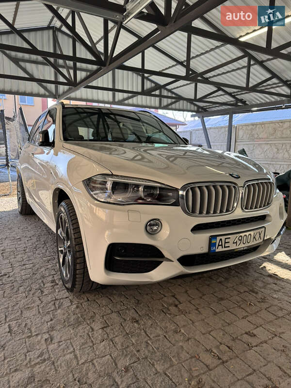 Внедорожник / Кроссовер BMW X5 M 2014 в Днепре