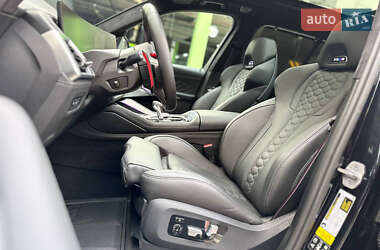 Позашляховик / Кросовер BMW X5 M 2023 в 