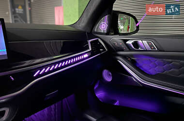 Позашляховик / Кросовер BMW X5 M 2023 в 