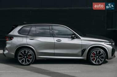 Внедорожник / Кроссовер BMW X5 M 2022 в 