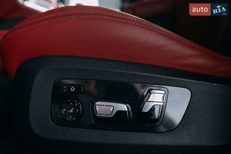 Внедорожник / Кроссовер BMW X5 M 2022 в Киеве