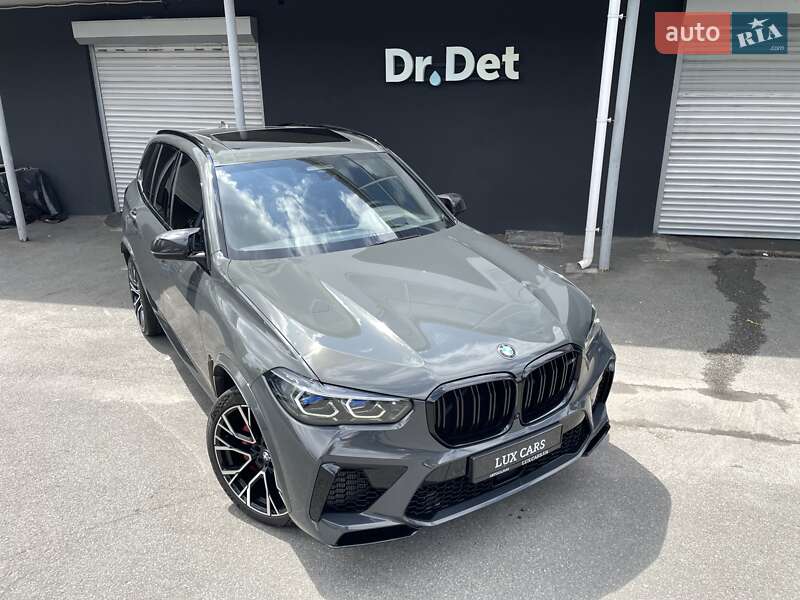 Внедорожник / Кроссовер BMW X5 M 2022 в Киеве