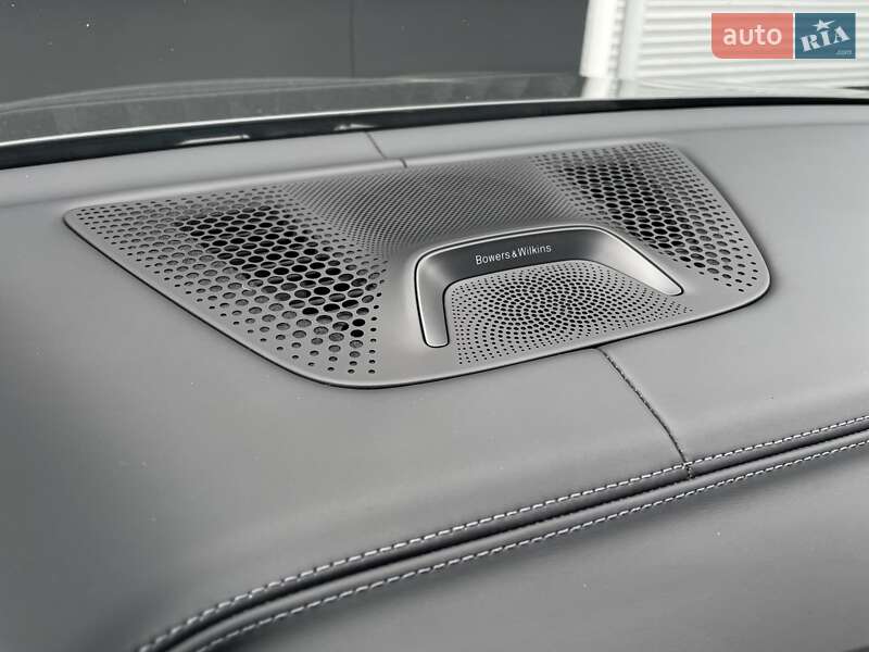 Внедорожник / Кроссовер BMW X5 M 2022 в Киеве