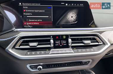 Внедорожник / Кроссовер BMW X5 M 2022 в 