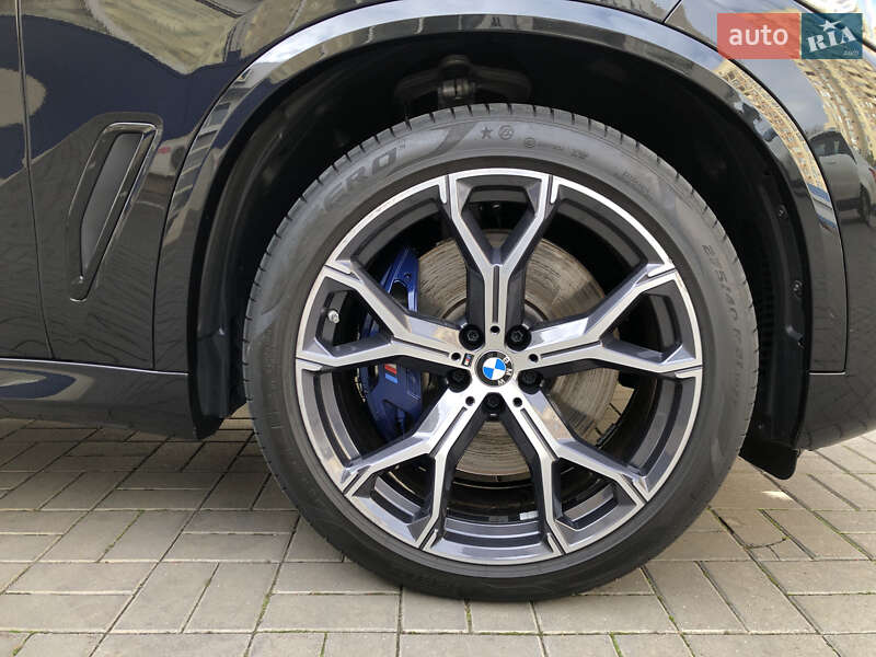 Внедорожник / Кроссовер BMW X5 M 2021 в Одессе
