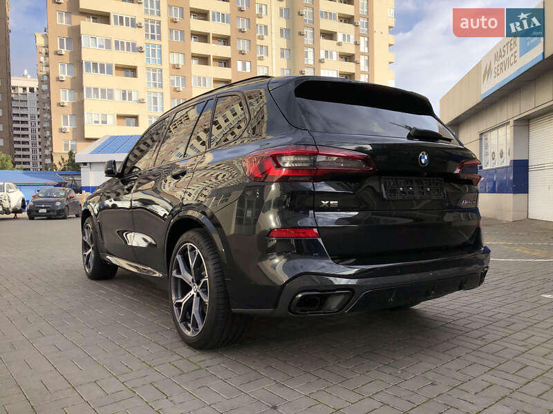 Внедорожник / Кроссовер BMW X5 M 2021 в Одессе