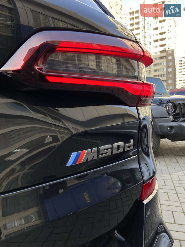 Внедорожник / Кроссовер BMW X5 M 2021 в Одессе