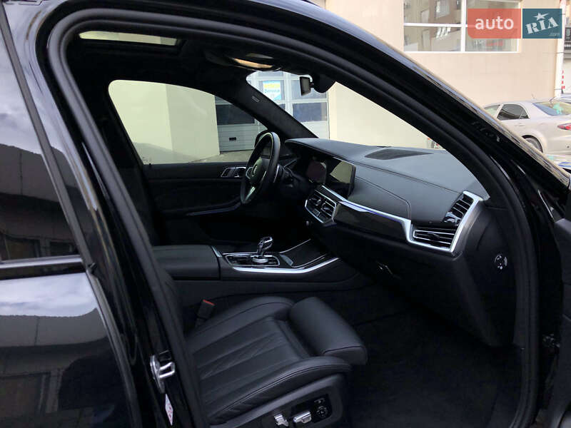 Внедорожник / Кроссовер BMW X5 M 2021 в Одессе