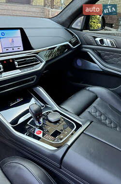 Внедорожник / Кроссовер BMW X5 M 2022 в 