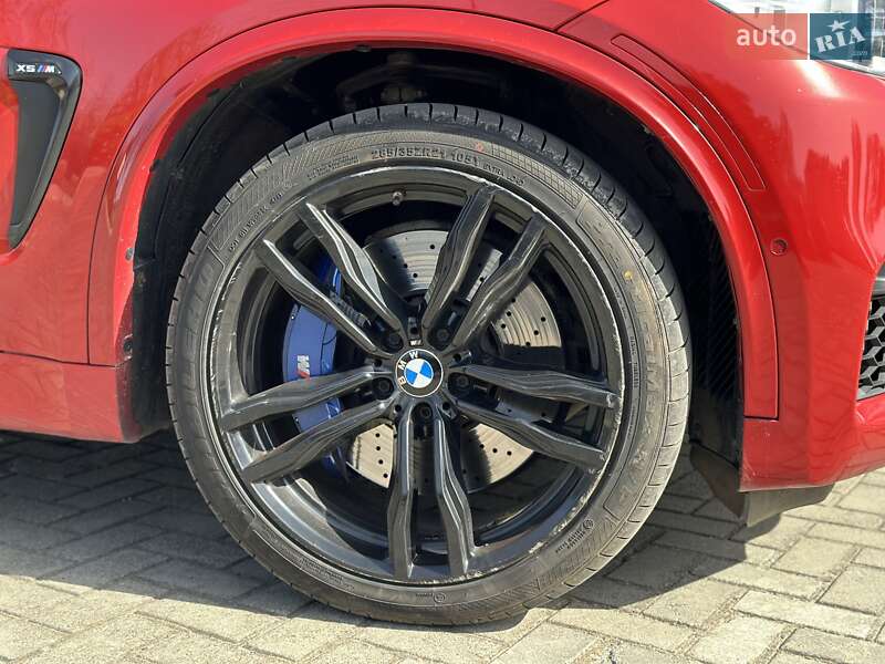 Позашляховик / Кросовер BMW X5 M 2017 в Рівному
