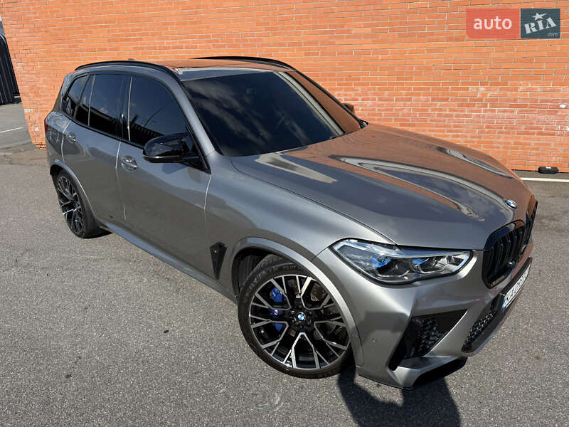 Внедорожник / Кроссовер BMW X5 M 2022 в Киеве