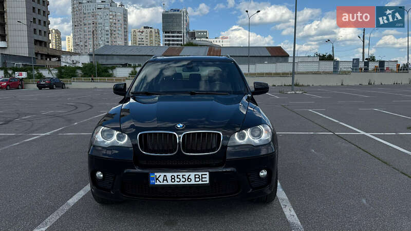 Внедорожник / Кроссовер BMW X5 M 2011 в 