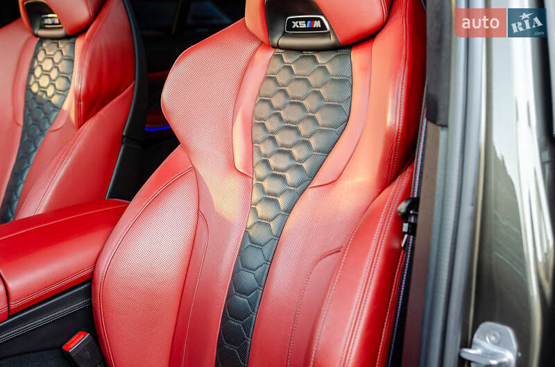 Позашляховик / Кросовер BMW X5 M 2020 в Києві