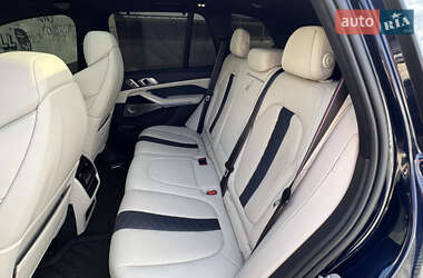 Внедорожник / Кроссовер BMW X5 M 2020 в 