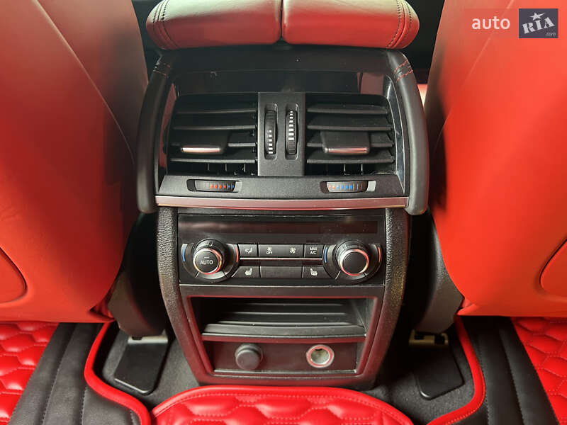 Внедорожник / Кроссовер BMW X5 M 2015 в Одессе