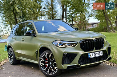 Внедорожник / Кроссовер BMW X5 M 2022 в 