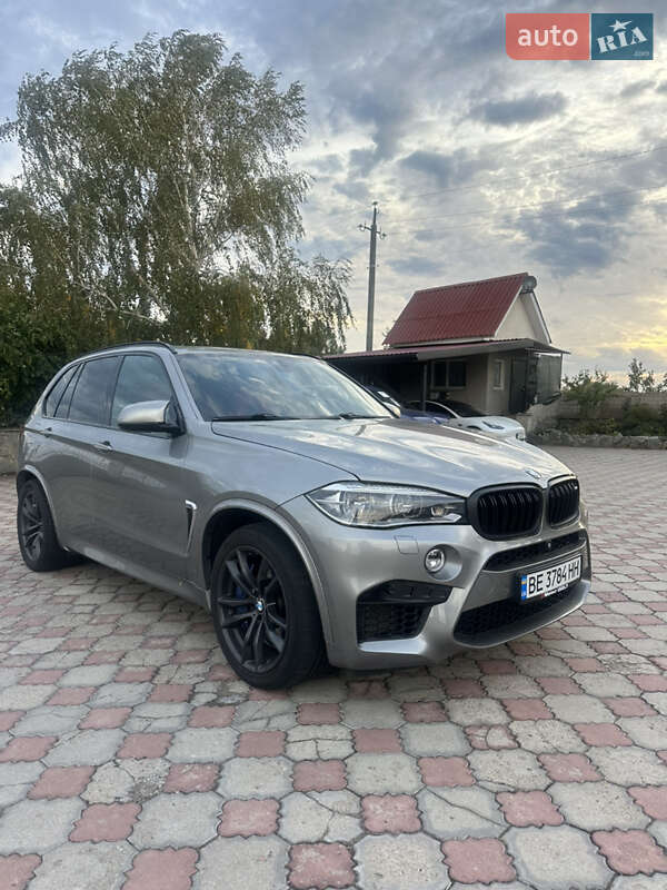 Позашляховик / Кросовер BMW X5 M 2016 в Южноукраїнську фото 8 Позашляховик / Кросовер BMW X5 M 2016 в Южноукраїнську