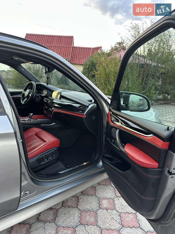 Позашляховик / Кросовер BMW X5 M 2016 в Южноукраїнську фото 18 Позашляховик / Кросовер BMW X5 M 2016 в Южноукраїнську