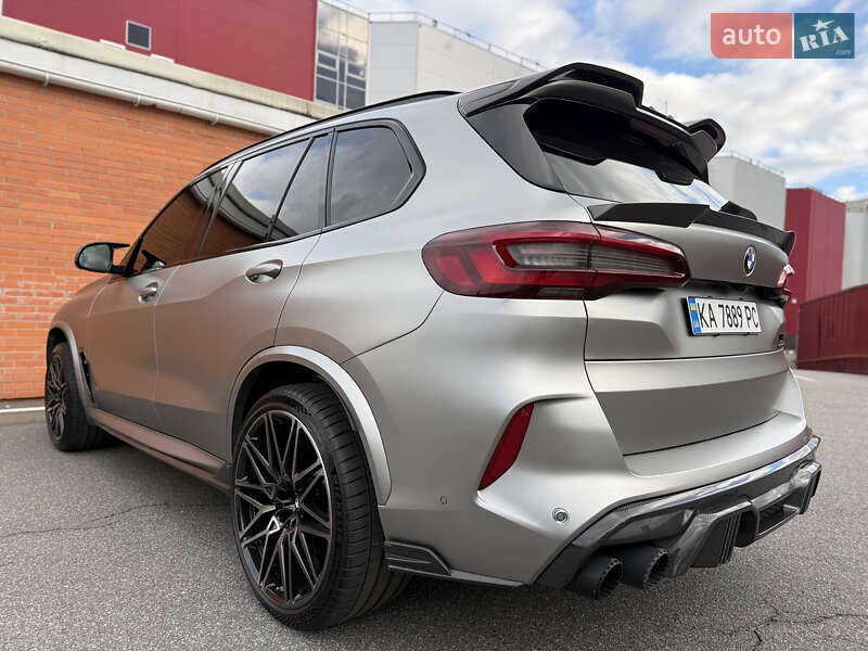 Внедорожник / Кроссовер BMW X5 M 2022 в Киеве
