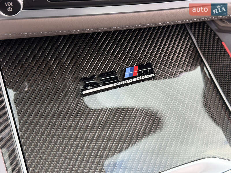 Внедорожник / Кроссовер BMW X5 M 2022 в Киеве