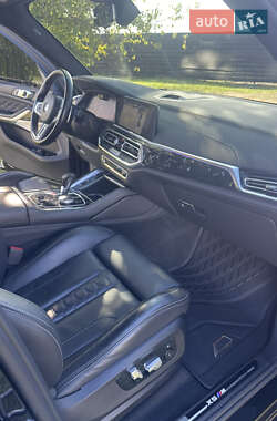 Внедорожник / Кроссовер BMW X5 M 2023 в 