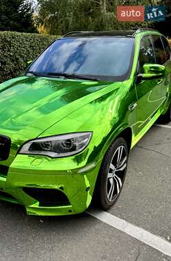 Позашляховик / Кросовер BMW X5 M 2012 в 