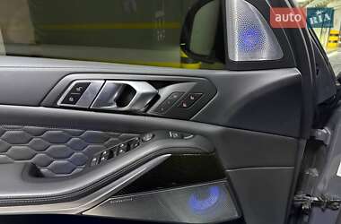 Внедорожник / Кроссовер BMW X5 M 2022 в 
