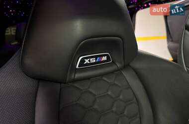 Внедорожник / Кроссовер BMW X5 M 2022 в 