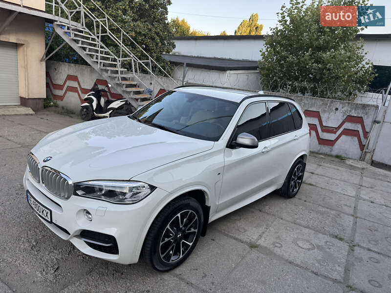 Позашляховик / Кросовер BMW X5 M 2014 в Дніпрі фото 6 Позашляховик / Кросовер BMW X5 M 2014 в Дніпрі