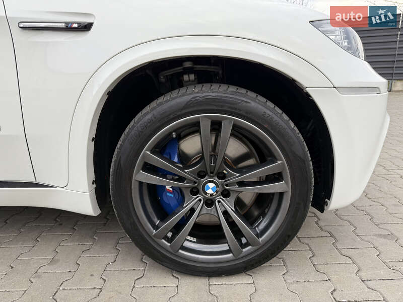 Внедорожник / Кроссовер BMW X5 M 2010 в Нововолынске