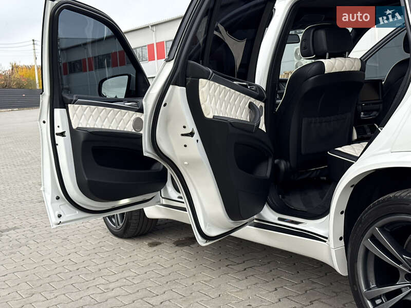 Внедорожник / Кроссовер BMW X5 M 2010 в Нововолынске