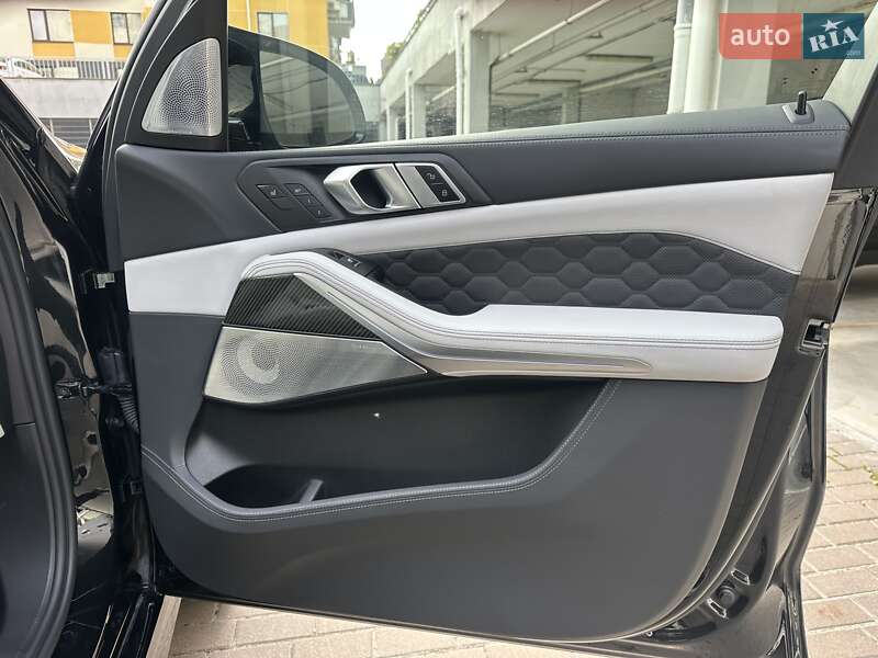 Внедорожник / Кроссовер BMW X5 M 2021 в Киеве