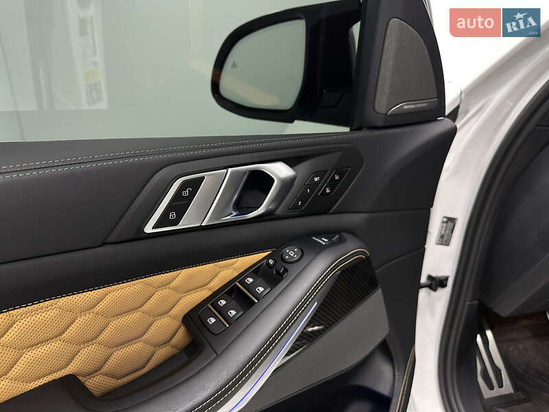 Позашляховик / Кросовер BMW X5 M 2021 в Одесі