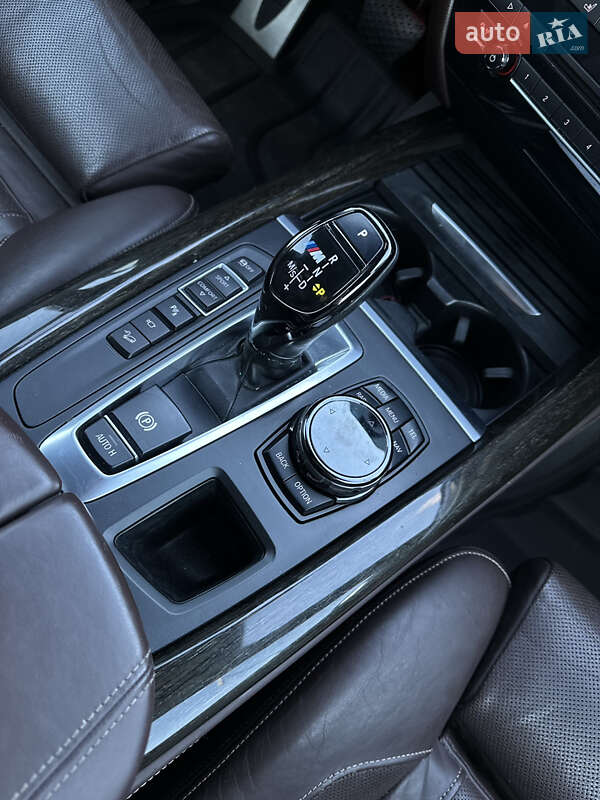 Внедорожник / Кроссовер BMW X5 M 2014 в Киеве
