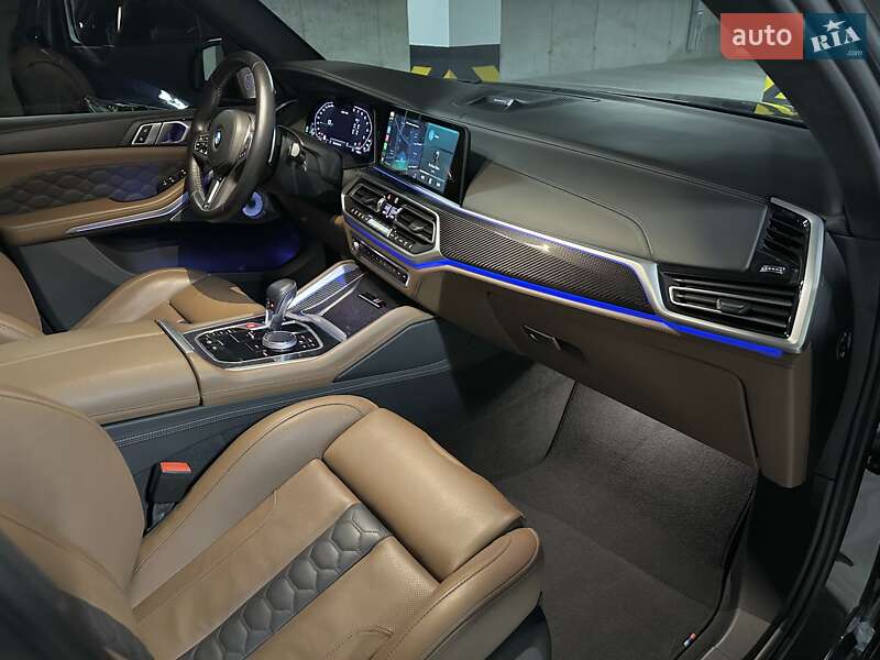 Внедорожник / Кроссовер BMW X5 M 2022 в Днепре