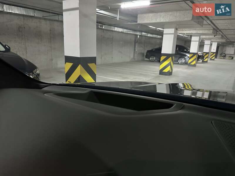 Внедорожник / Кроссовер BMW X5 M 2022 в Днепре