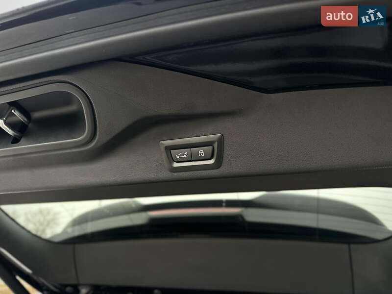 Внедорожник / Кроссовер BMW X5 M 2024 в Киеве