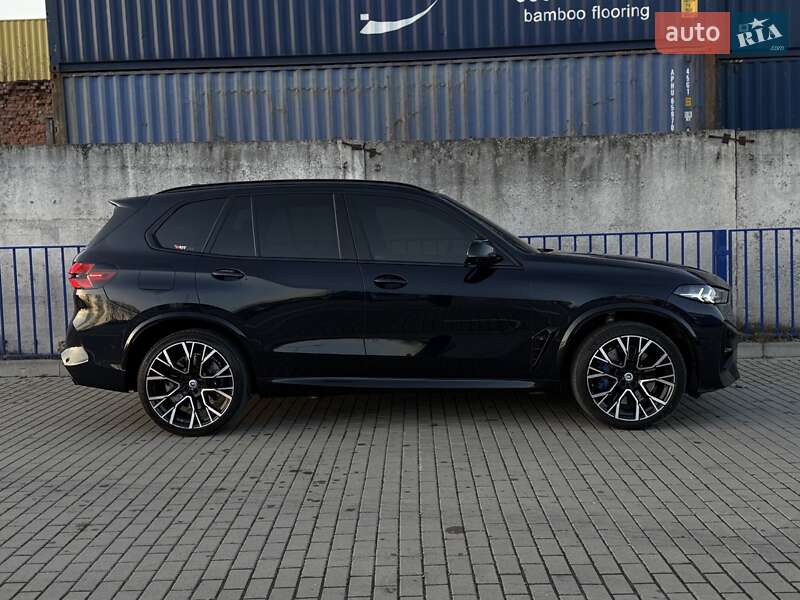 Внедорожник / Кроссовер BMW X5 M 2022 в Тернополе