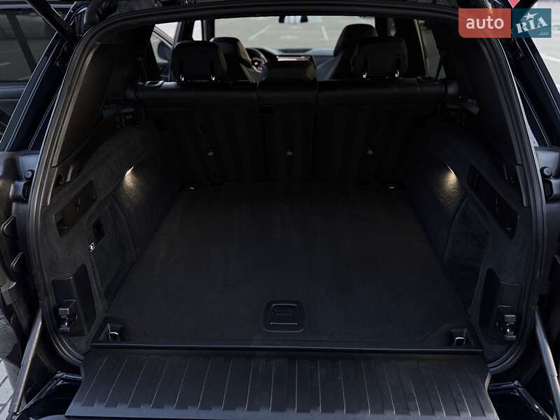 Внедорожник / Кроссовер BMW X5 M 2022 в Тернополе