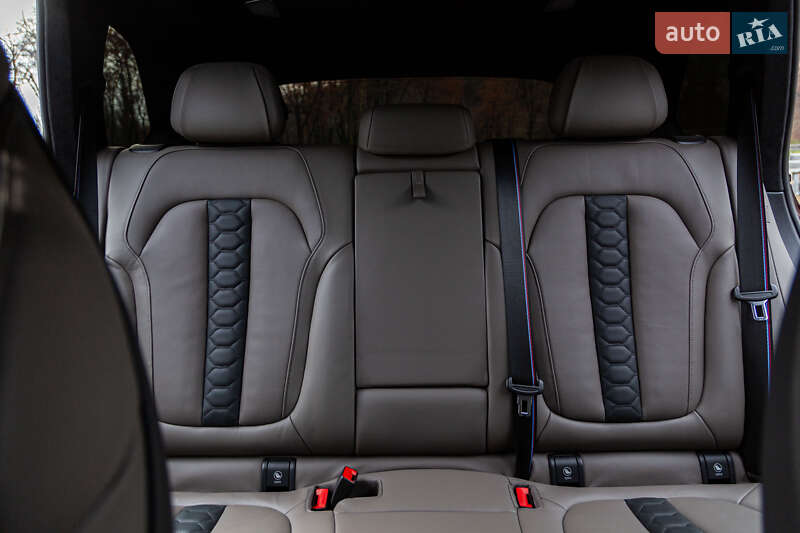 Позашляховик / Кросовер BMW X5 M 2022 в Києві