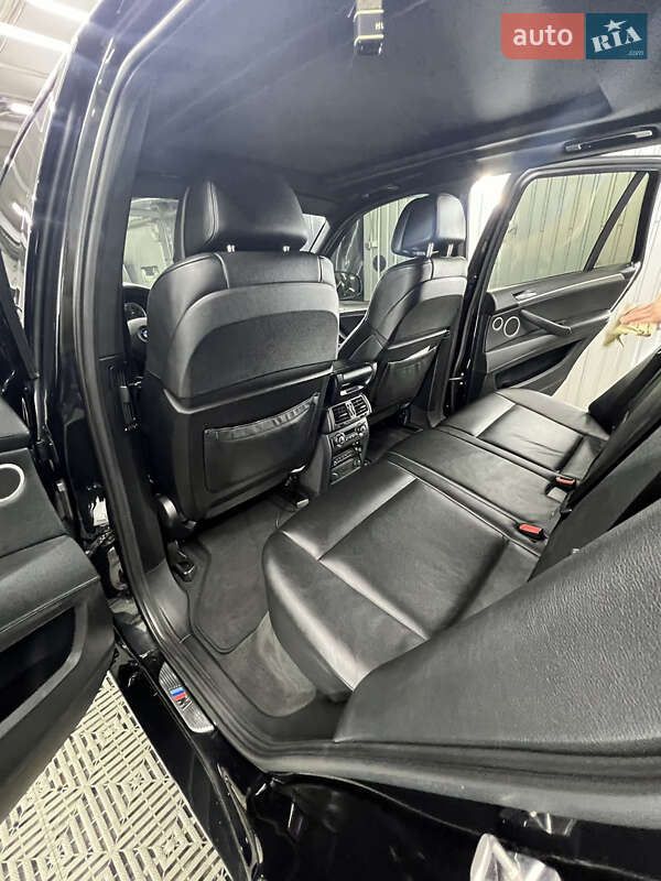 Внедорожник / Кроссовер BMW X5 M 2012 в Киеве фото 11 Внедорожник / Кроссовер BMW X5 M 2012 в Киеве