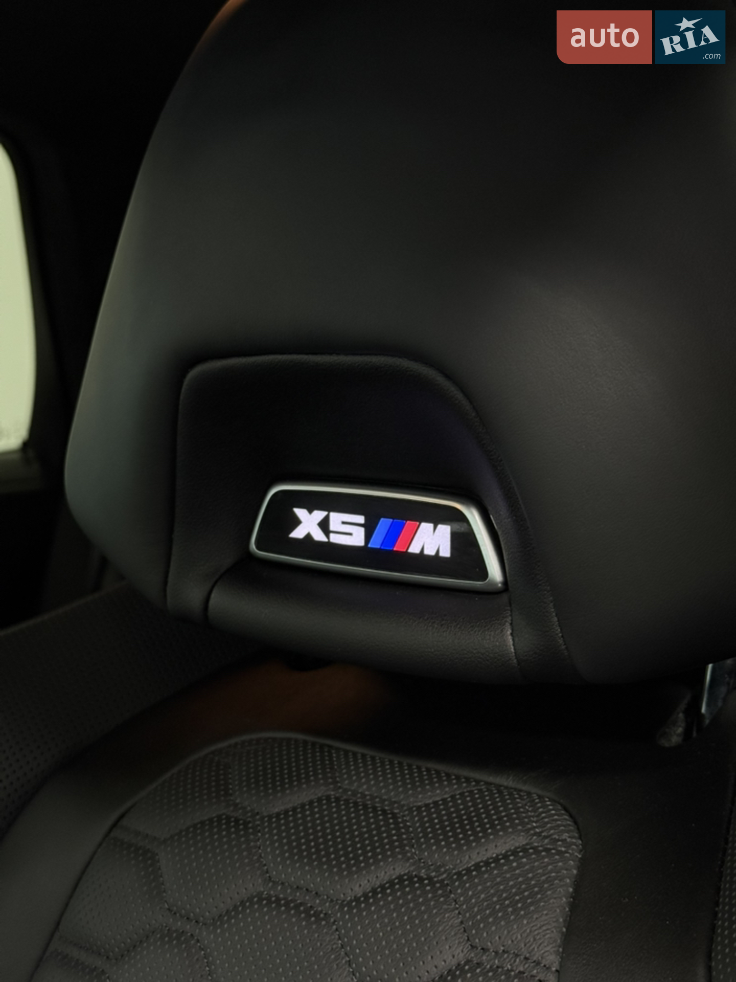 2023 BMW X5 M - мініатюра 24