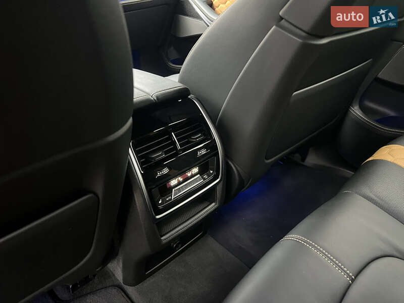 Внедорожник / Кроссовер BMW X5 M 2020 в Киеве фото 64 Внедорожник / Кроссовер BMW X5 M 2020 в Киеве