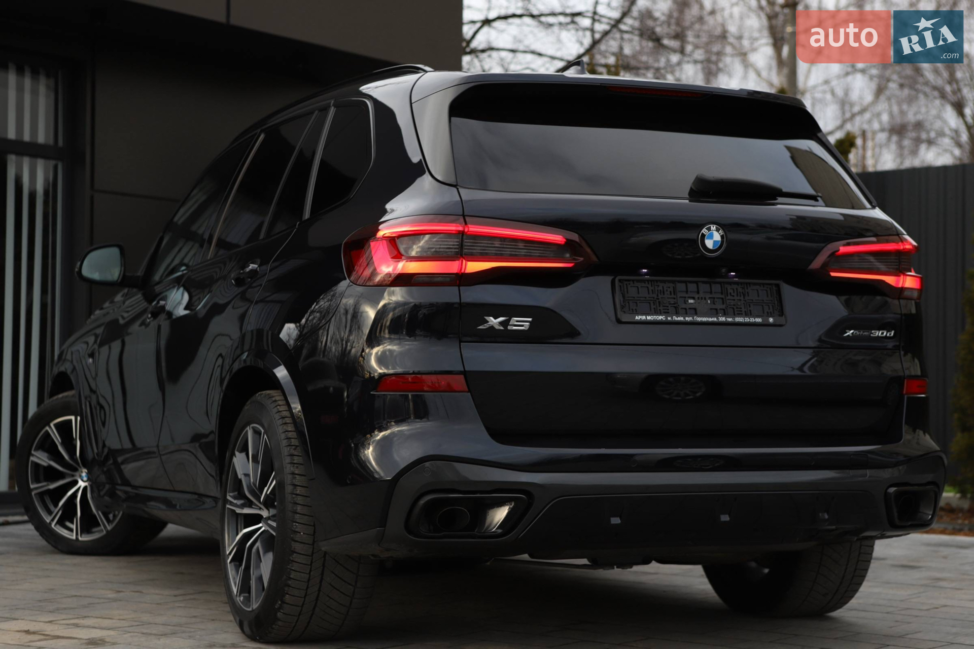 2021 BMW X5 M - мініатюра 24