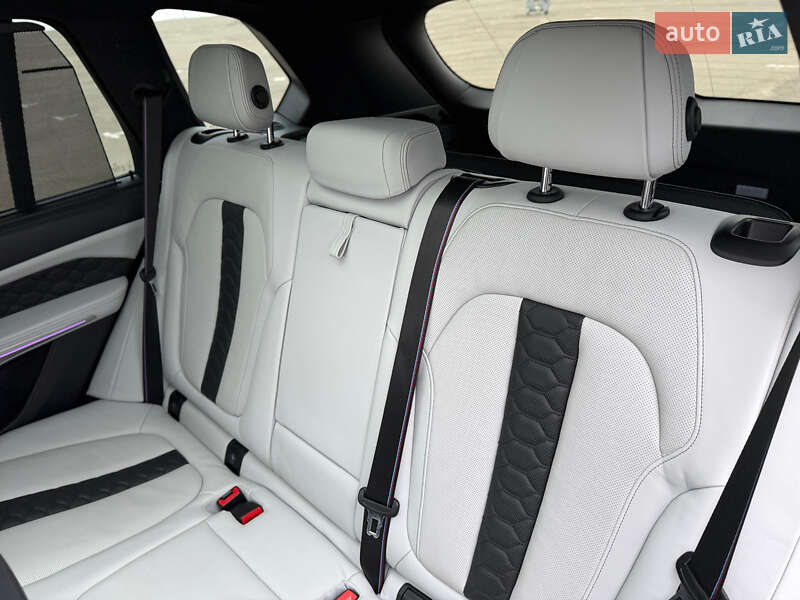 Позашляховик / Кросовер BMW X5 M 2020 в Києві