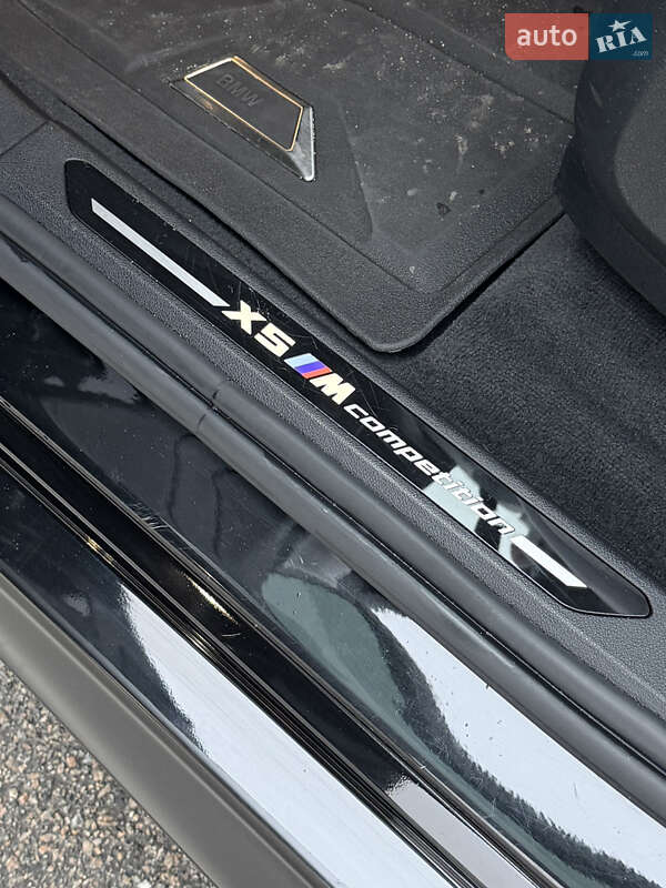 Внедорожник / Кроссовер BMW X5 M 2021 в Киеве