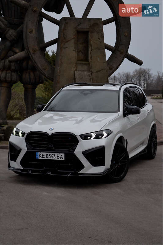 BMW X5 M 2024
