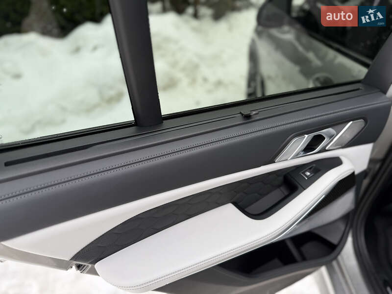 Внедорожник / Кроссовер BMW X5 M 2022 в Львове