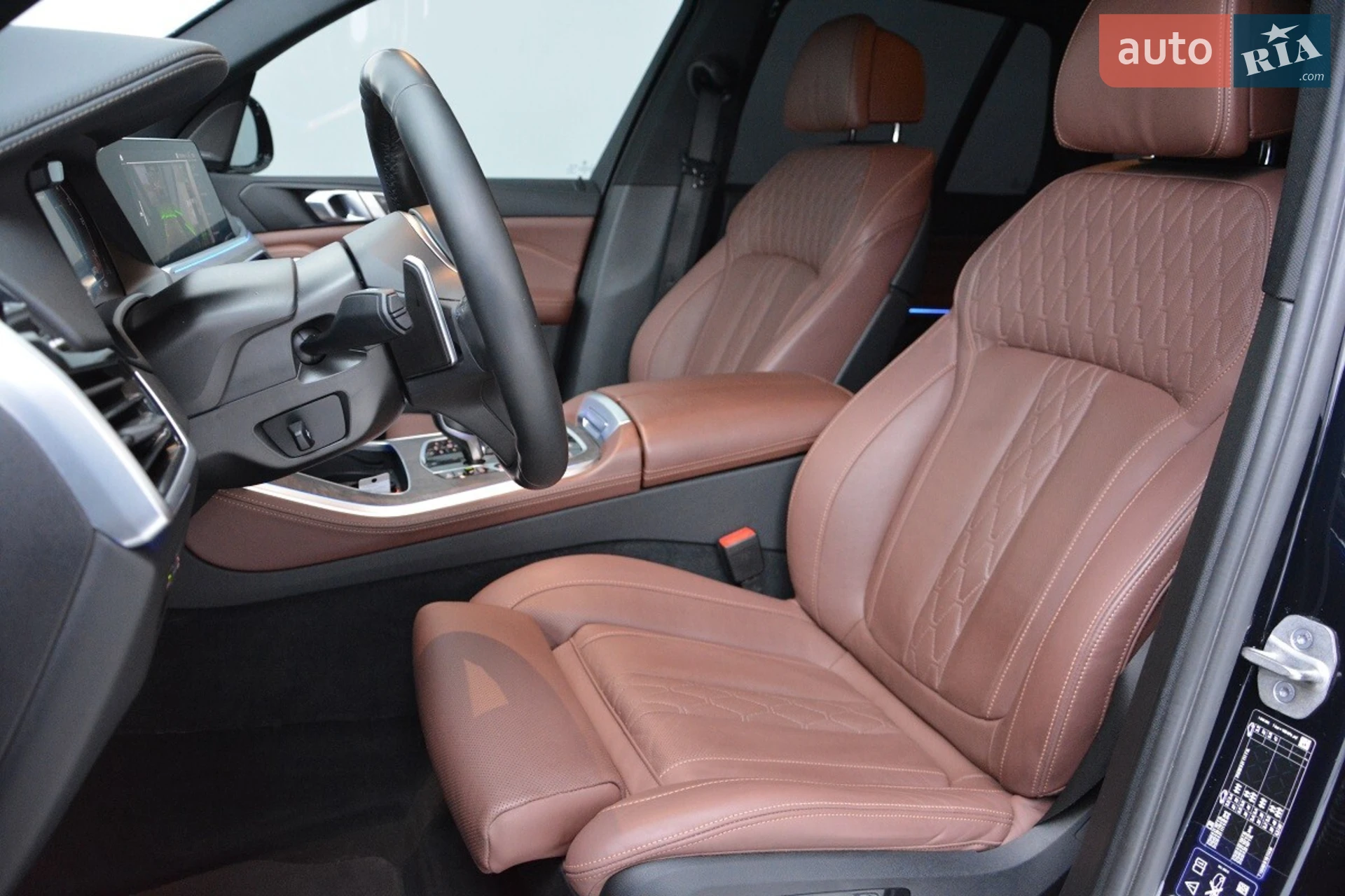 2022 BMW X5 M - мініатюра 4
